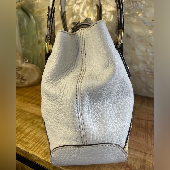 D&G DOLCE & GABBANA Lizardskin And White Leather Handbag With Gold Tone Hardware - Picture 4 of 16